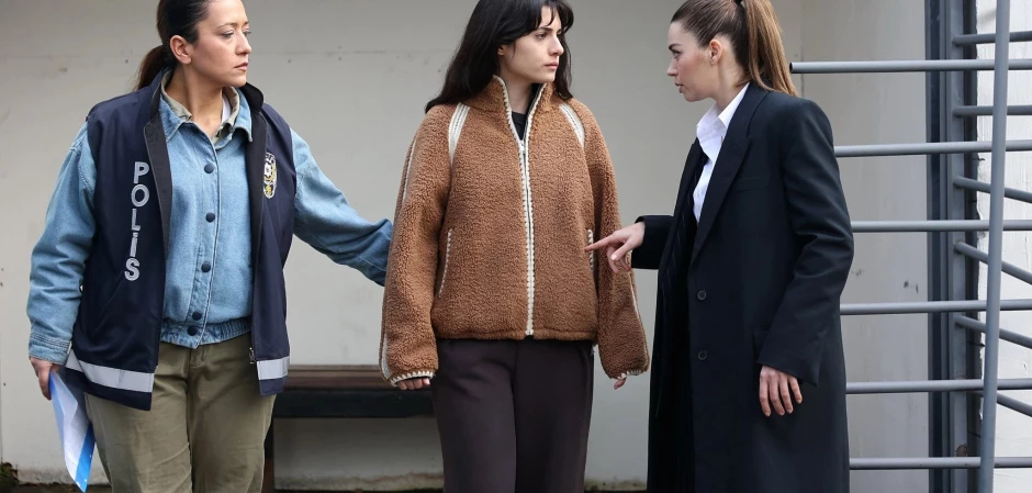 Кадры из Семья - это испытание 3 серия