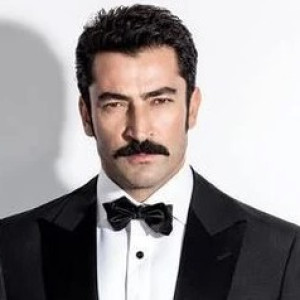 Актёр Кенан Имирзалиоглу в роли Доган Ханчиоглу